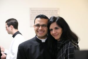 "La belleza de ser todo del Padre, todo en el Padre, todo para el Padre" - Profesiones perpetuas en Roma