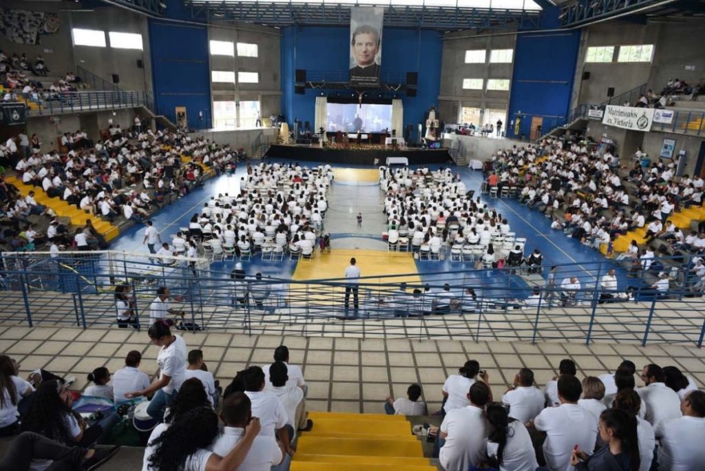 «Matrimonios en victoria» y formación permanente, en Costa Rica